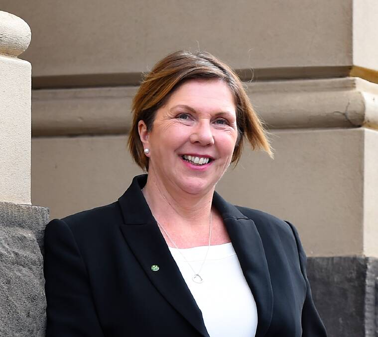 Opposition infrastructure, transport and regional development spokeswoman Catherine King , who has accused the federal government of delaying work on the Newell Highway.