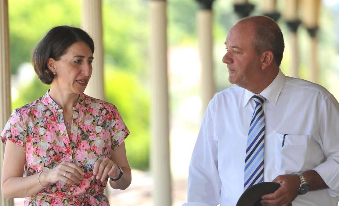 VISIT: Then NSW Transport Minister Gladys Berejiklian and then Wagga MP Daryl Maguire in 2015.
