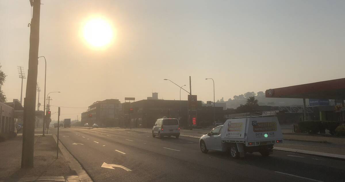Smoke over Edward Street in Wagga on Monday morning. RFS has blamed the smoke on bushfires burning on the NSW coast and near Sydney. Picture: REX MARTINICH