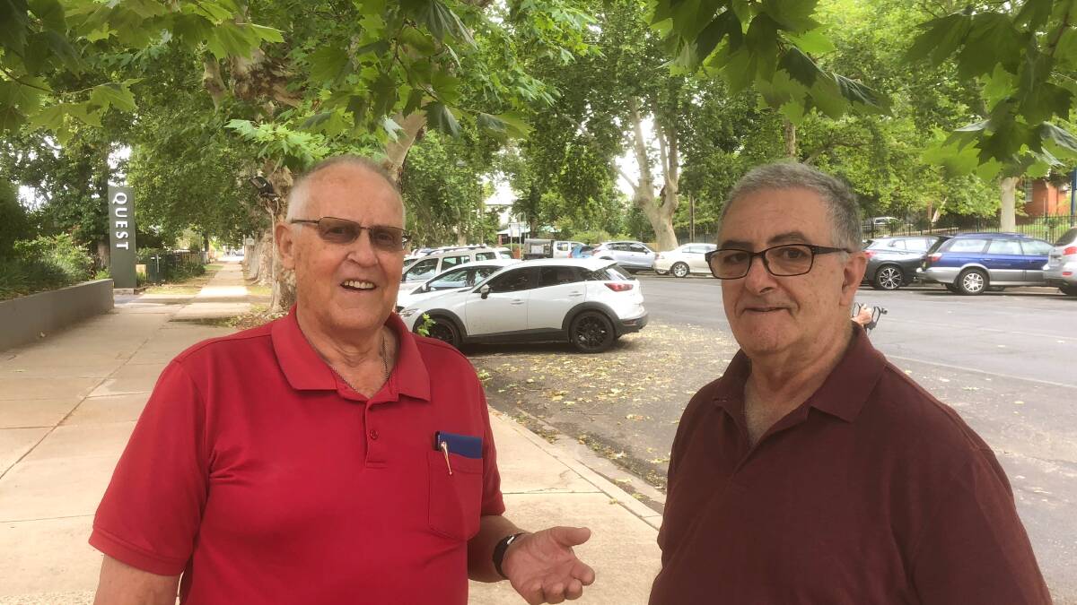 Wagga Senior Citizens Club president Jim Weeden and Junee resident Andrew Kroiter 