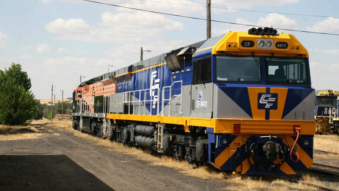 Wagga City Council called an extraordinary meeting forMonday to approve a budget to secure $35 million in grants for the Riverina Intermodal Freight Hub.