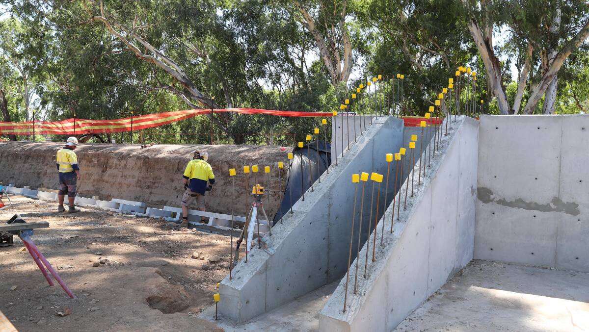 Levee upgrade works at the Crampton Street and Cadell Place car park, which has prompted complaints over lost retail customers.