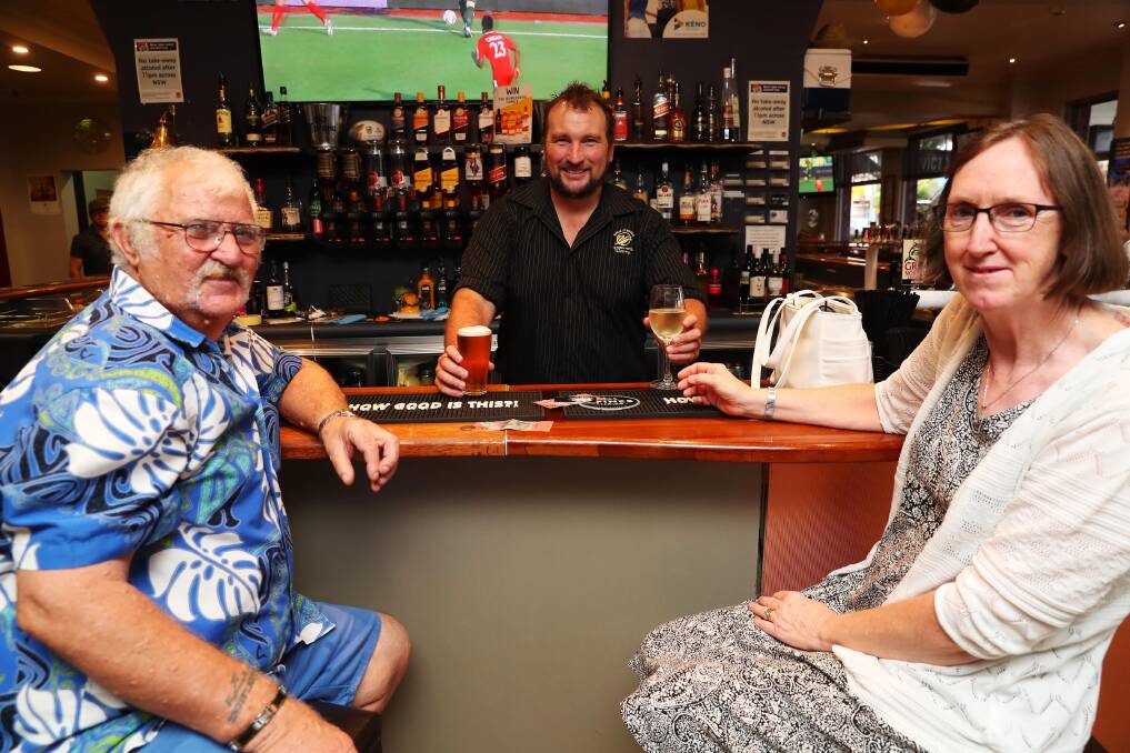 DRINK SMART: Michael Church, Harry Vearing, Loraine Church at Wagga's Victoria Hotel reminding residents to drink responsibly on New Year's Eve. Picture: Emma Hillier