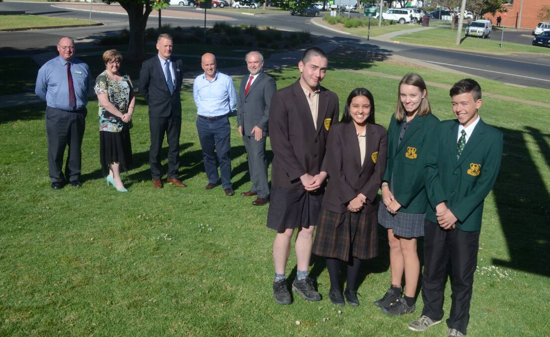 FUTURE PROOF: Students and teaching staff at Murrumbidgee Regional High School in 2018. The school was selected by RDA Riverina and NSW Education to trial a program to address future workforce needs in Agritech.