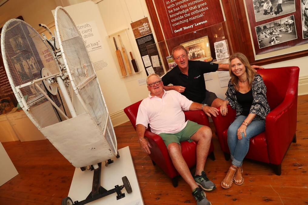 LEGACY ON SHOW: Warren 'Wazza' Smith with fellow cricket legend Geoffrey Lawson and exhibition curator Catherine Spreitzer. Picture: Emma Hillier