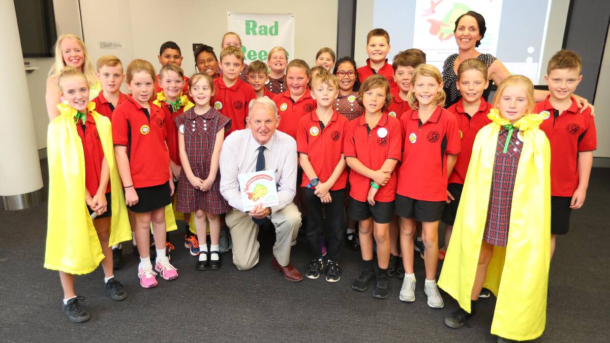 EARLY LEARNING: Sturt Public School students and teachers alongside Wagga mayor Greg Conkey as part of the wider primary waste education program.