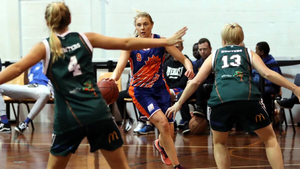 ON THE MOVE: Stephanie Male in action for Wagga Blaze during the 2018 division one Waratah League season. 