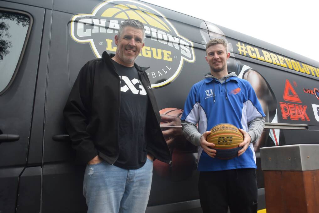 READY: Champions League Basketball general manager Matthew Hollard and Wagga Heat skipper Zac Maloney ahead of the Wagga Beach 3X3 event this weekend. Picture: Lachlan Grey