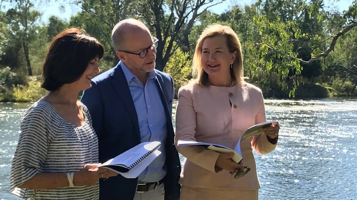 PLANS: Wendy Greiner, Murray Regional Tourism; Stephen Mahoney, Destination NSW; Genevieve Fleming, Destination Riverina Murray, discuss primary projects for the region. 