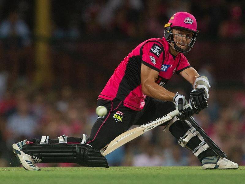 Tom Curran has volunteered to move up the Sydney Sixers batting order.