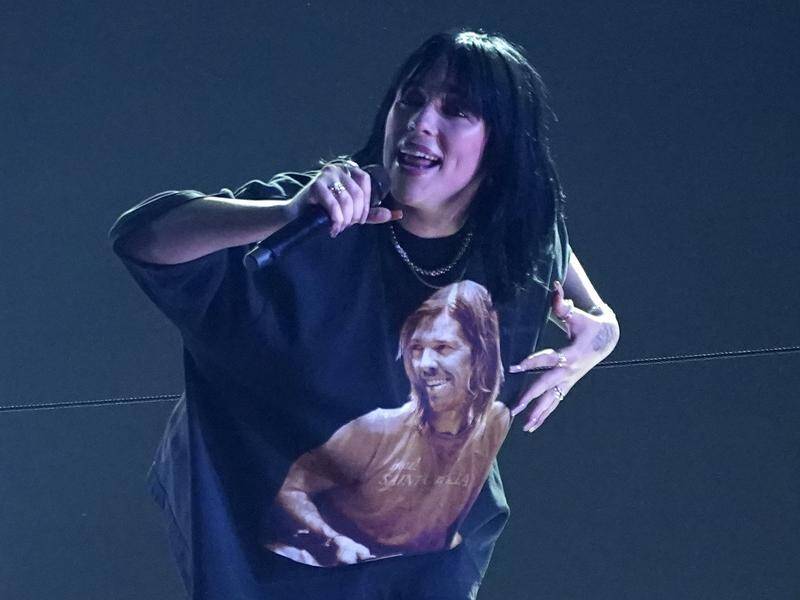 Billie Eilish sang at the Grammys in a shirt depicting late Foo Fighters drummer Taylor Hawkins.