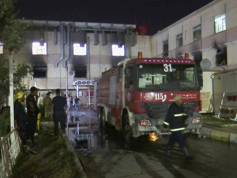 At least 82 have people died in a fire at a Baghdad hospital caused by an oxygen tank explosion.