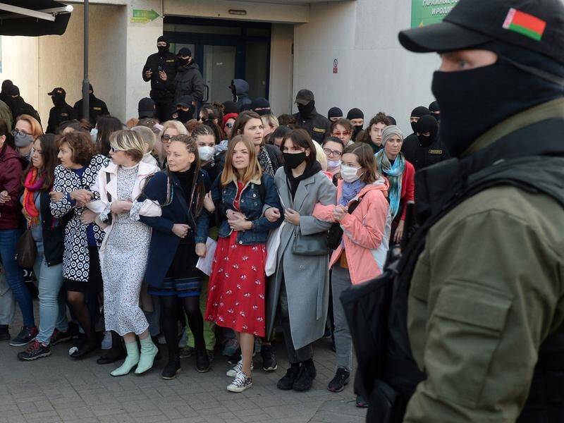 More than 2000 women took part in Saturday's anti-government march in Minsk.