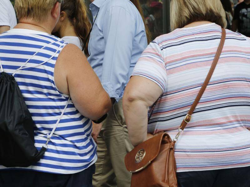 British experts say obesity is not a "choice" and people need better diet and exercise information.
