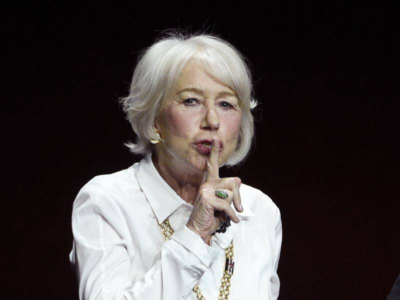 Helen Mirren has shouted "F--- Netflix!" onstage at a convention of movie exhibitors in Las Vegas.