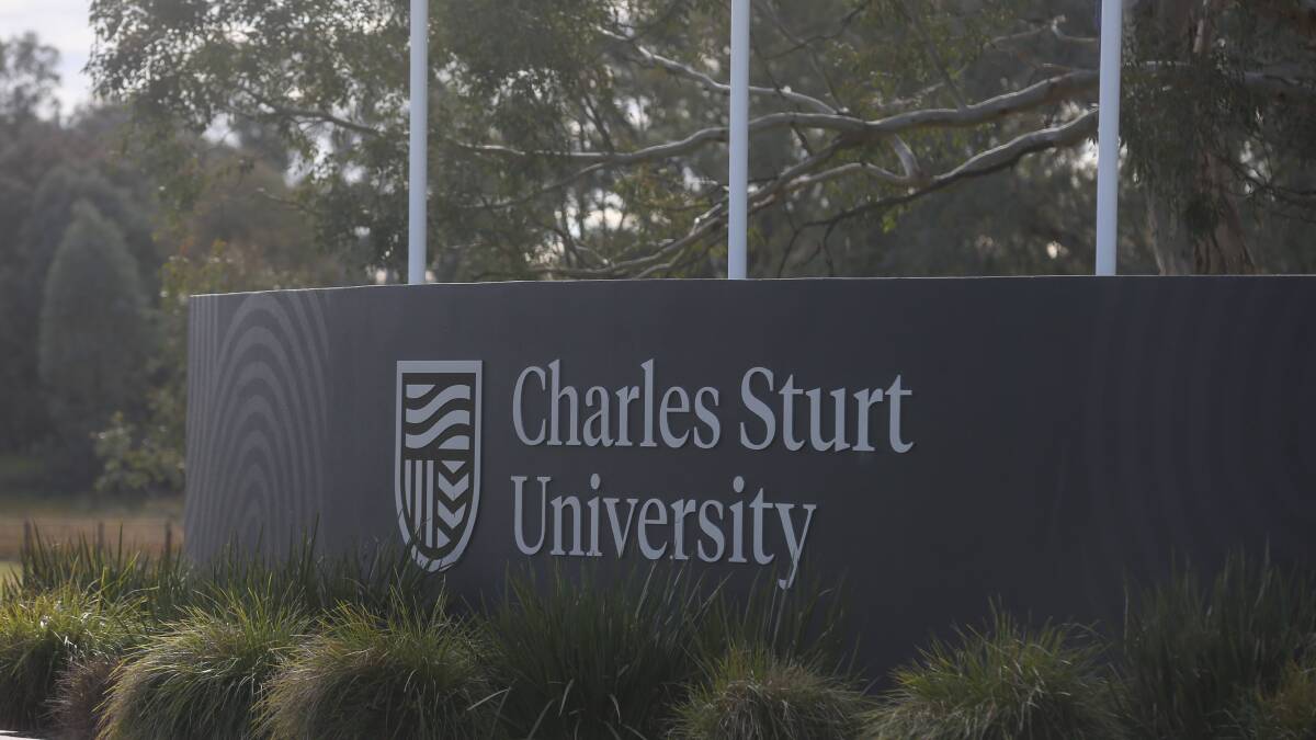 Close contact of COVID case attended Albury's CSU campus