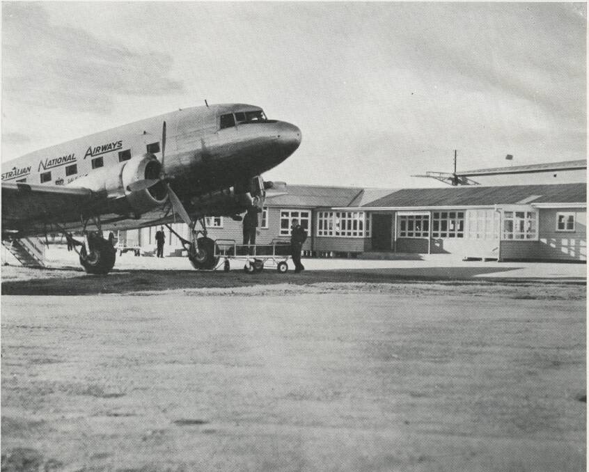 An ANA DC3 plane at Wagga Wagga Airport in the 1950s. Photo CSURA RW5 347(1)