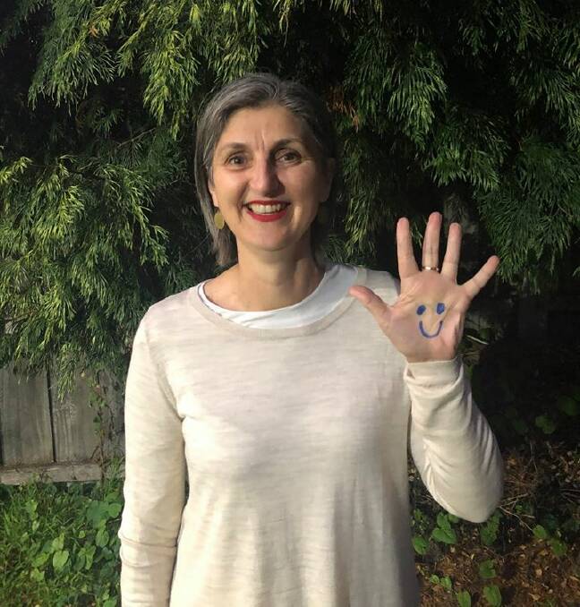 This National Volunteer Week, Volunteering Australia CEO Adrienne Picone is calling on all Australians to wave your appreciation for volunteers by sharing a photo waving their hand of thanks using the hashtags #NVW2020 and #waveforvolunteers.