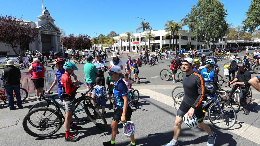GEAR UP: Wagga's Gears and Beers festival brings in people from all over Australia keen to get involved in the fun. Photo: Les Smith.