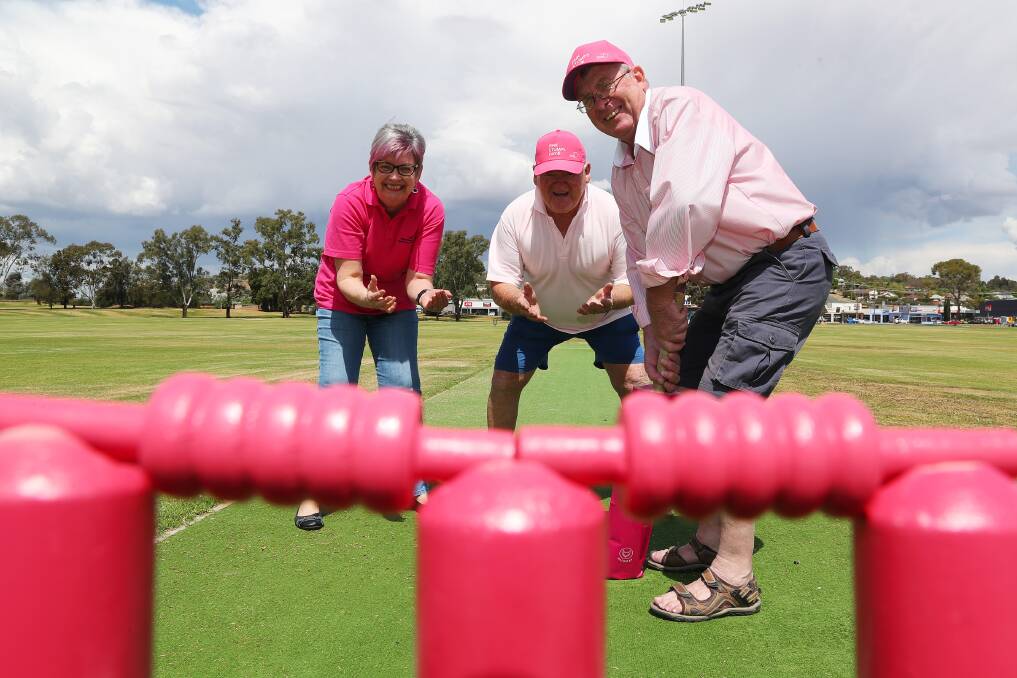 Jill Tucker, Warren Smith and Colin Firman gear up for Pink Stumps Day. Picture: Emma Hillier