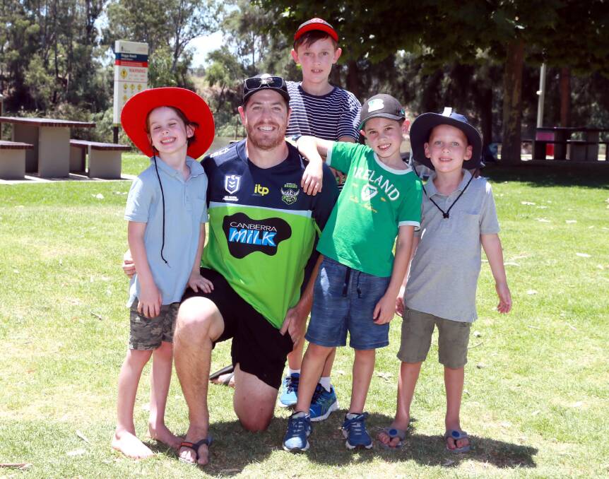 OUT AND ABOUT: Wagga's Michael Glazier spends some time in the sun with his kids and nephews, Lachlan Glazier, 6, Michael Szymanski, 10, Eamon Szymanski, 8 and Patrick Glazier, 5. Picture: Les Smith
