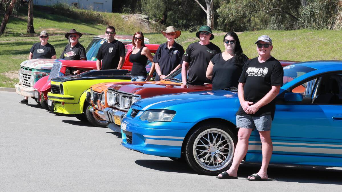 SWEET RIDE: Wheels of Wagga members Alan Anderson, John Williamson, Damo Nye, Angela Nye, Lyle Gilchrist, Brendan Burkinshaw, Vanessa Bland and Roy Denton are keen to show off their rides. Picture: Les Smith