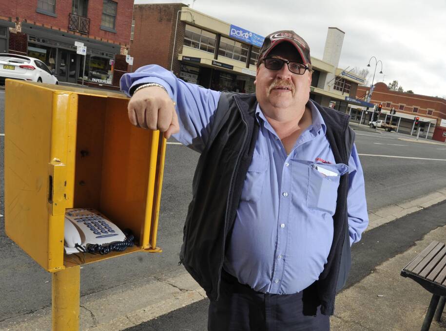 UNSAFE: Cabbie Joseph Smith said Wagga cab drivers feel unsafe during their night shift and could strike due to the "incompetence" of the Eagle Eye Security Guards.