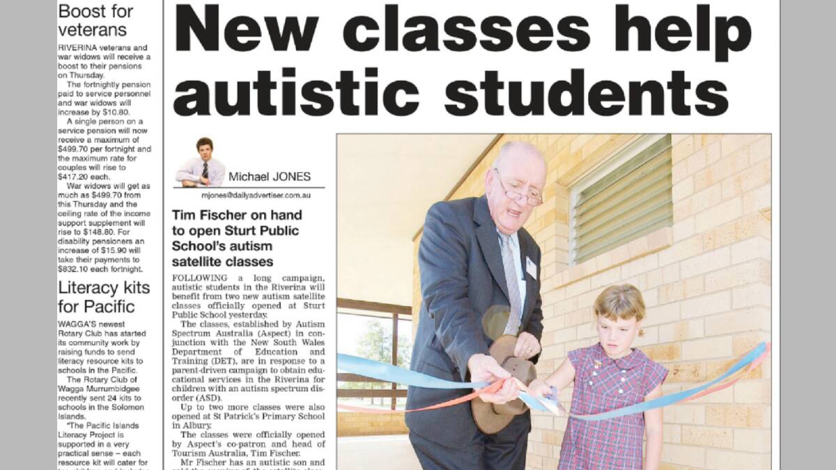 In his role as a patron of Autism Spectrum Australia, Tim Fischer opened two satellite classes at Sturt Public School in 2006.
