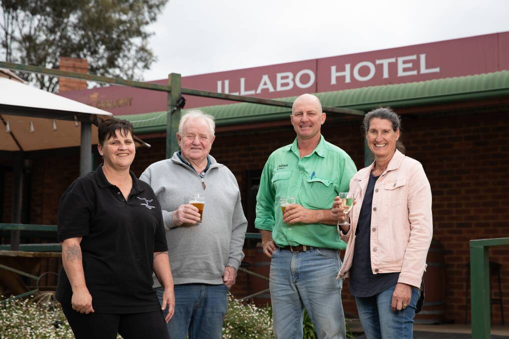 Illabo Hotel publican Krissy Aurisch and co-lessee John Jackson with Illabo Co-Operative directors James Croker and Fiona Hamilton. Picture by Madeline Begley